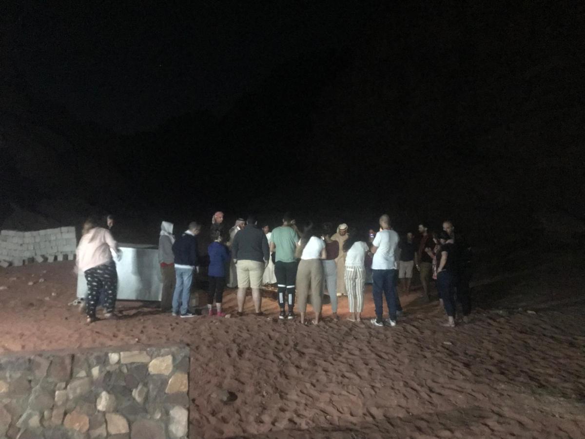 Black Irish Camp And Tours Wadi Rum Exterior foto