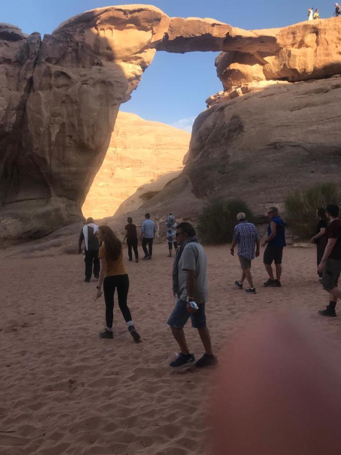 Black Irish Camp And Tours Wadi Rum Exterior foto