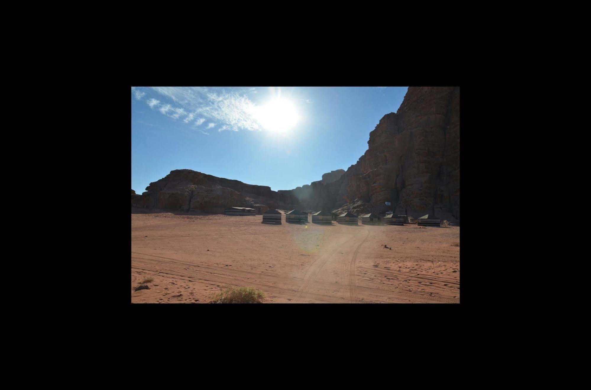 Black Irish Camp And Tours Wadi Rum Exterior foto